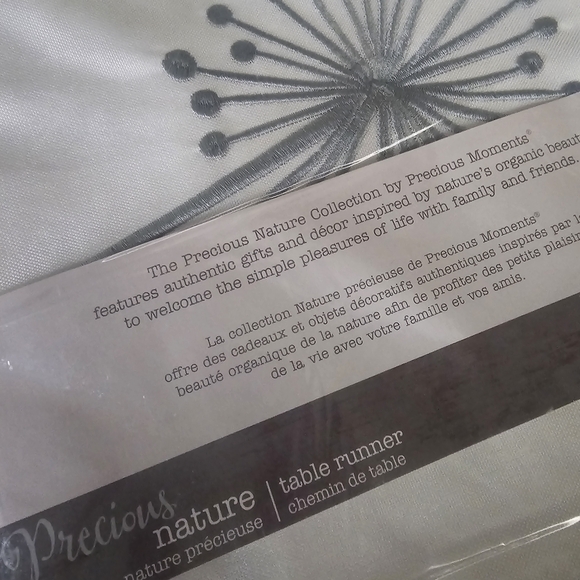 Precious Moments White and Black Dining Linen - Picture 7 of 9